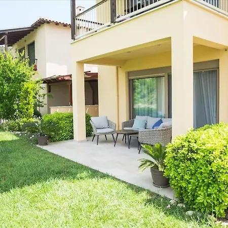 Villa Mike *
